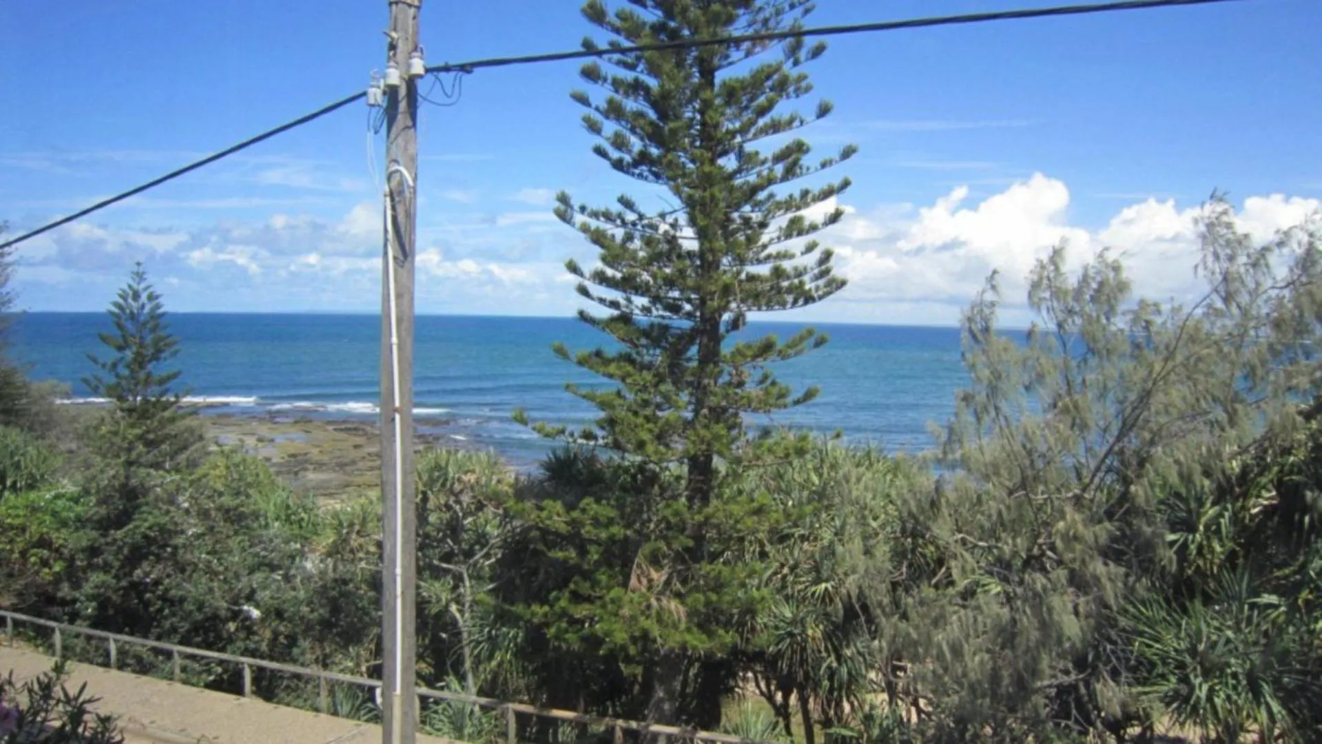 Shoreline Villa Unit 4 Caloundra Lejlighed